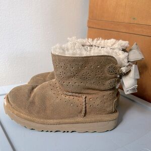 UGG K DAE SUNSHINE Boots Size 11 CHESTNUT